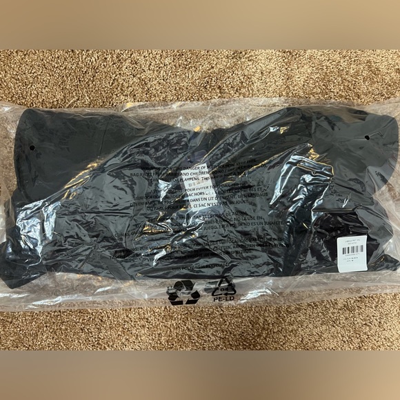 Fox & Royal Vibeka Print One Piece - Picture 6 of 10